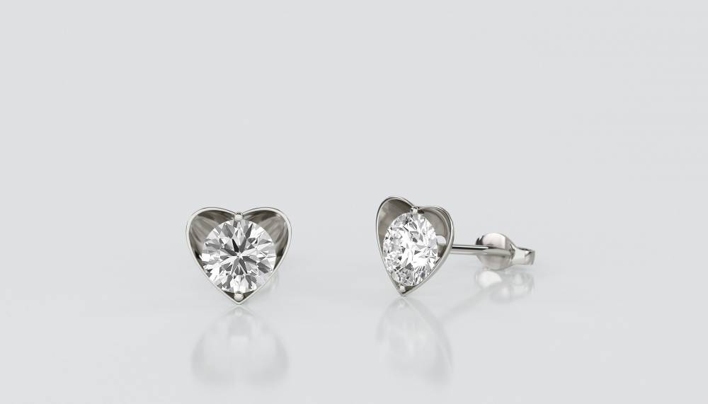 0.15 SI/G-H Round Diamond Heart Shaped Earrings W